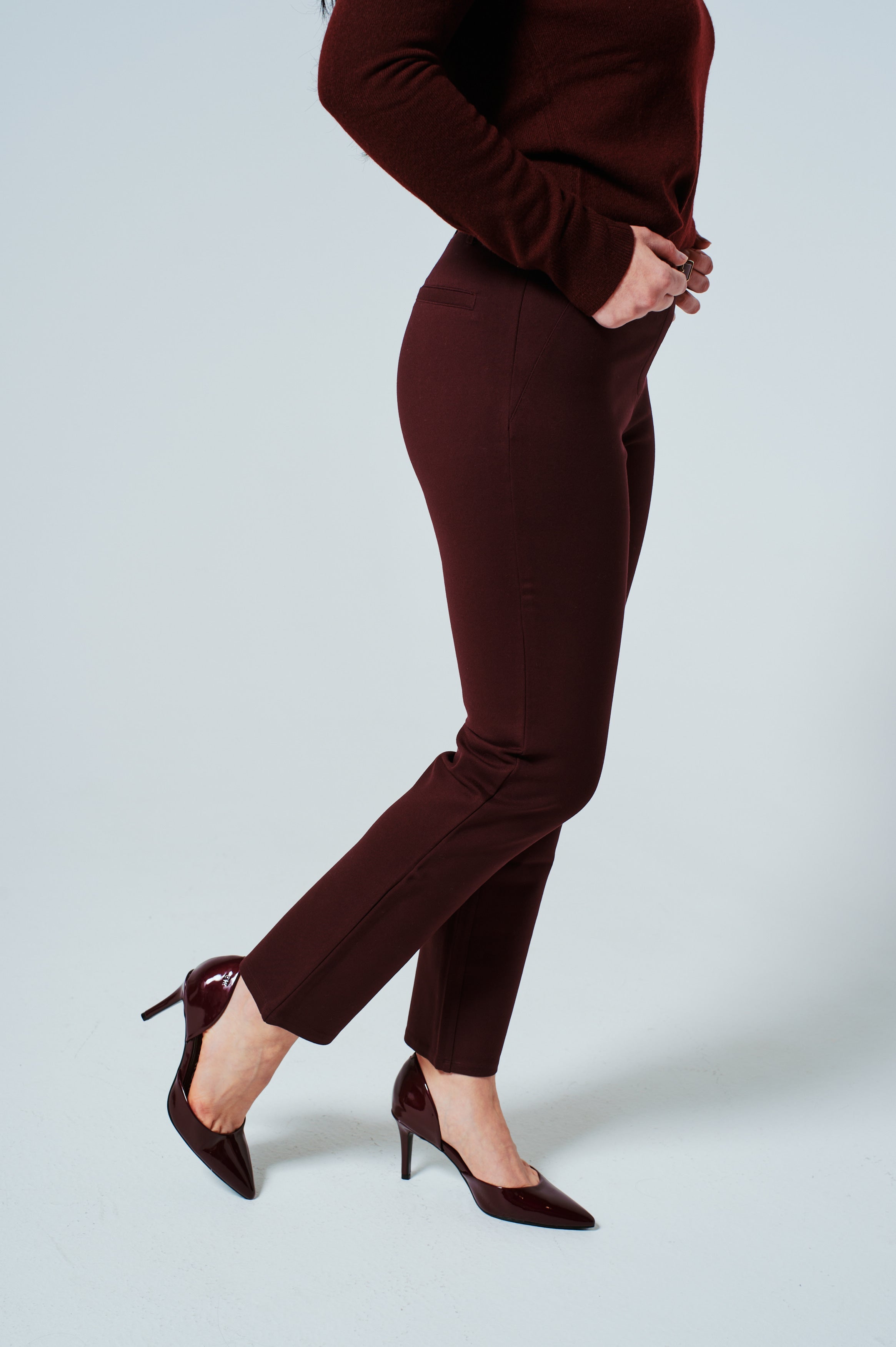 The Livia Ponte Pant – Wine │ Petite